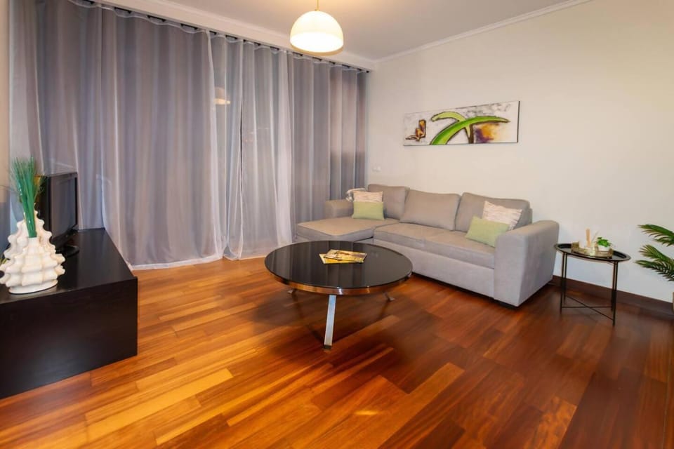 Communal lounge/ TV room, Living room, Photo of the whole room