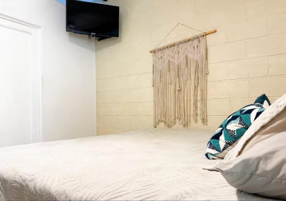TV and multimedia, Bedroom