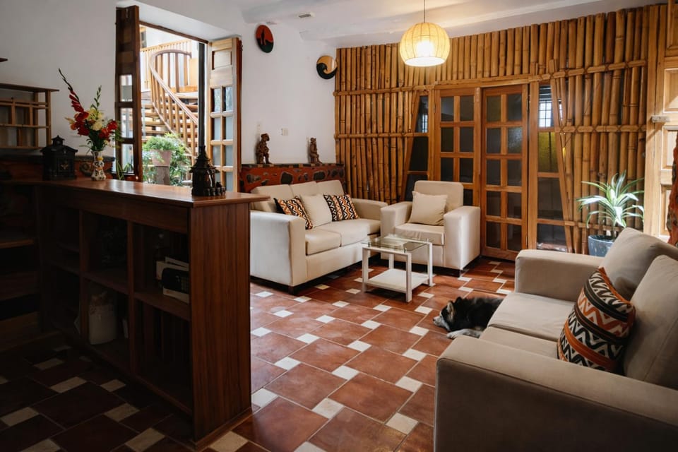 ollanta lodge Bed and Breakfast in Ollantaytambo