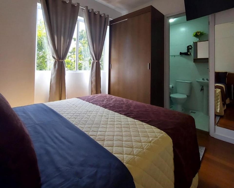 Apto suíte Centro agua quente a gás! Apartment in São José dos Pinhais