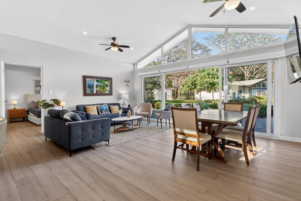 The Point Casa 17 At Avellanas Near Tamarindo House in Guanacaste Province