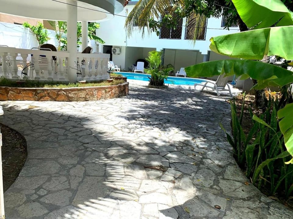 Casa amplia con piscina privada House in San Pedro De Macoris