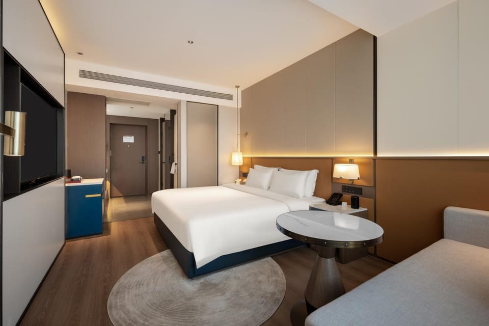 西安悦廷华逸酒店钟鼓楼地铁站店 Hotel in Xian