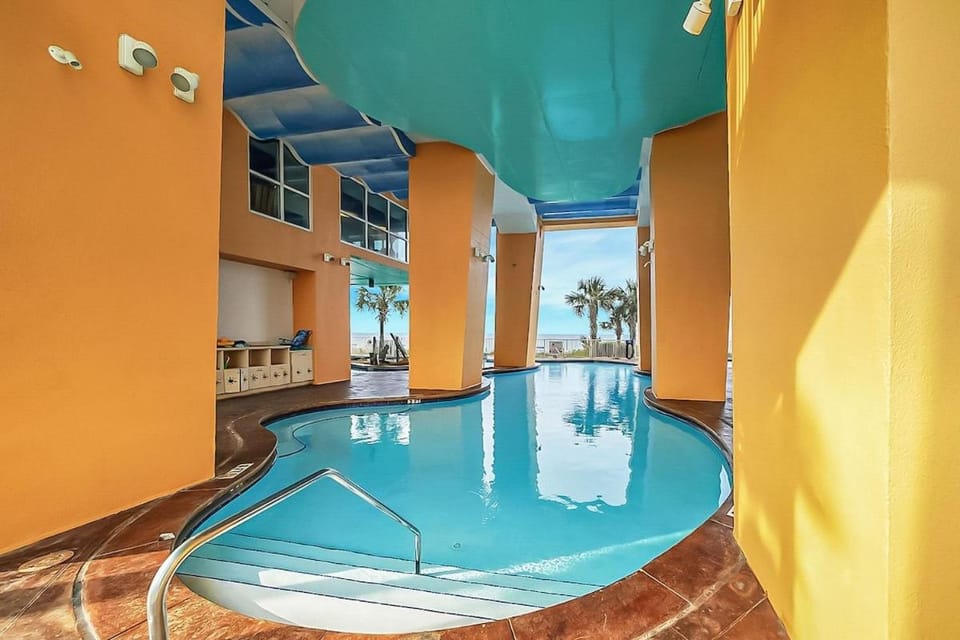 Elegant Beach Condo Kid-Friendly Bliss Apartment in Panama City Beach