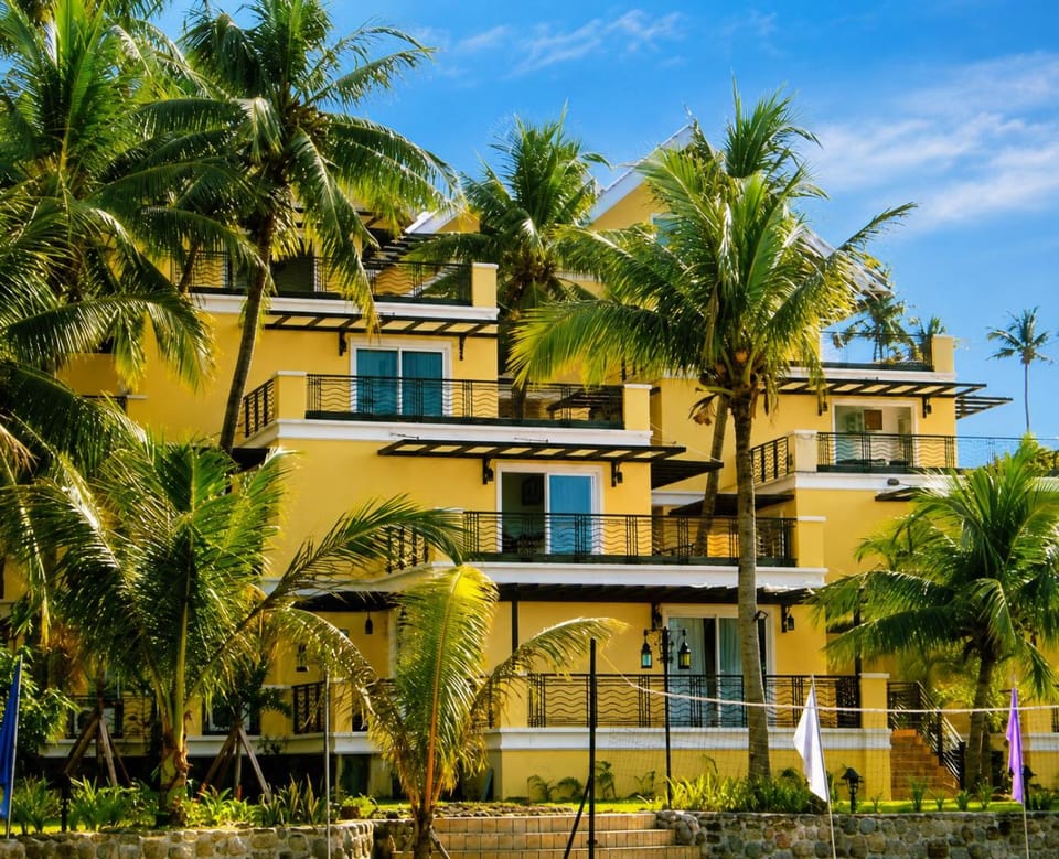 Lakeshore Villas at Club Balai Isabel Resort in Tagaytay