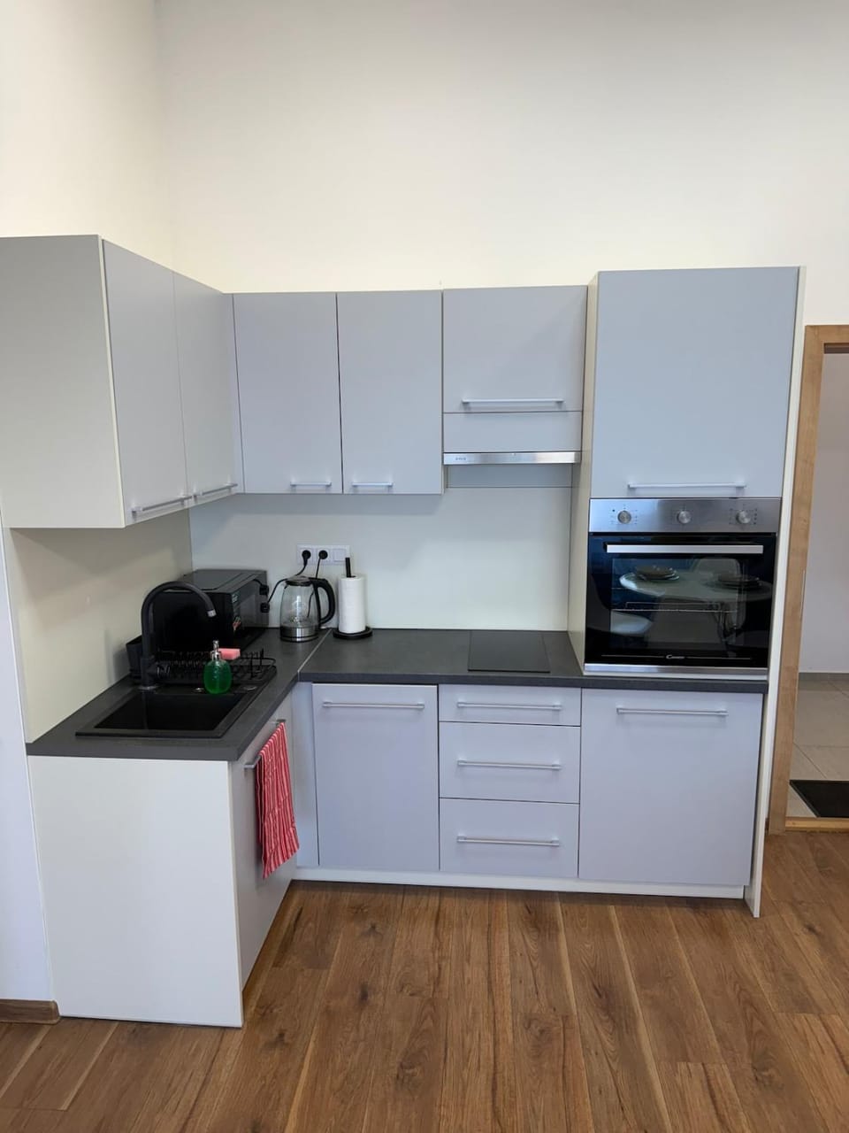 Štýlový apartmán v centre s parkovaním Apartment in Slovakia