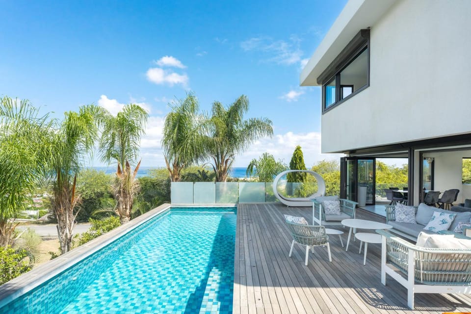 Balcony/Terrace, Mountain view, Pool view, Sea view, Swimming pool, Continental breakfast