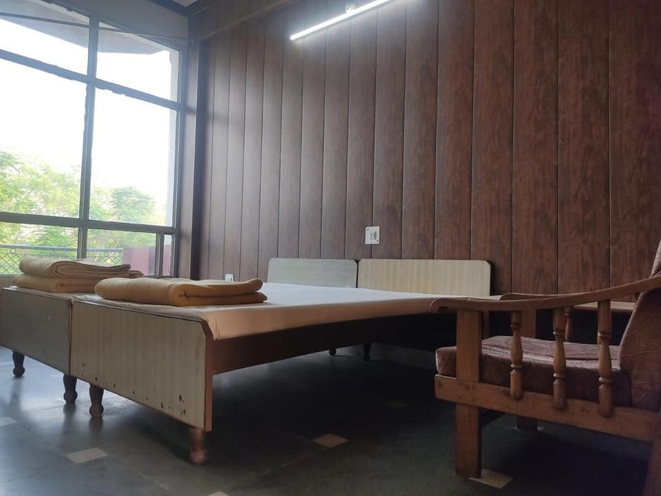 Parmarth gyan mandir Dharmshala by Pandit ji Farm Stay in Uttarakhand