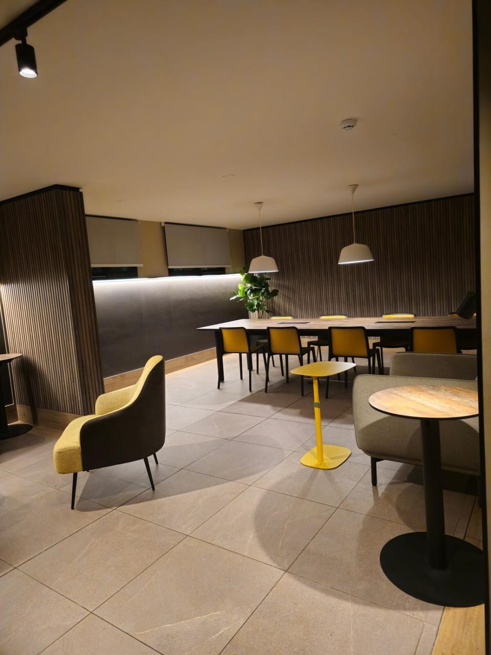 UlA CENTRAL SPOT APARTAMENTS CON PARKING INCLUIDO Apartment in Santiago