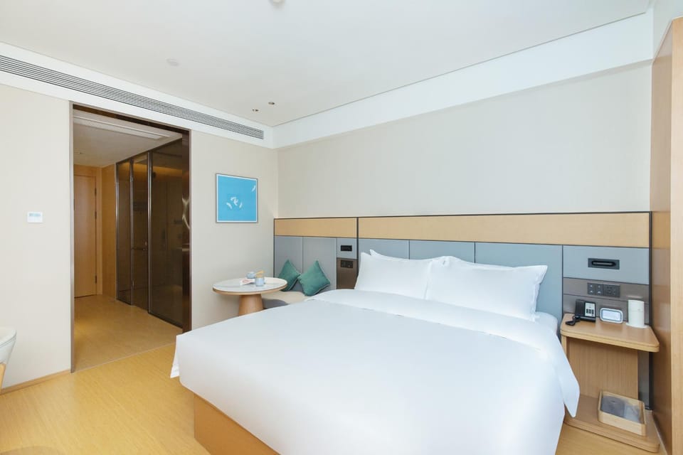 JI Hotel Qingdao Licang Wanda Zaoshan Road Metro Station Hotel in Qingdao