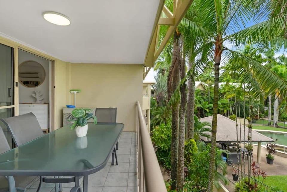View (from property/room), Balcony/Terrace