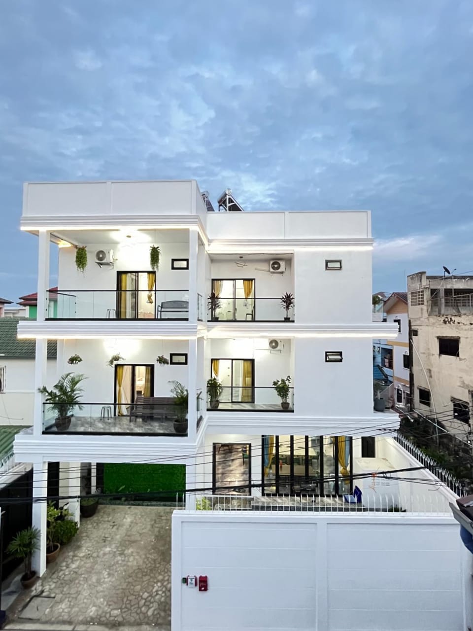 lovely pool villa,9 BR,snooker,BBQ Villa in Pattaya City