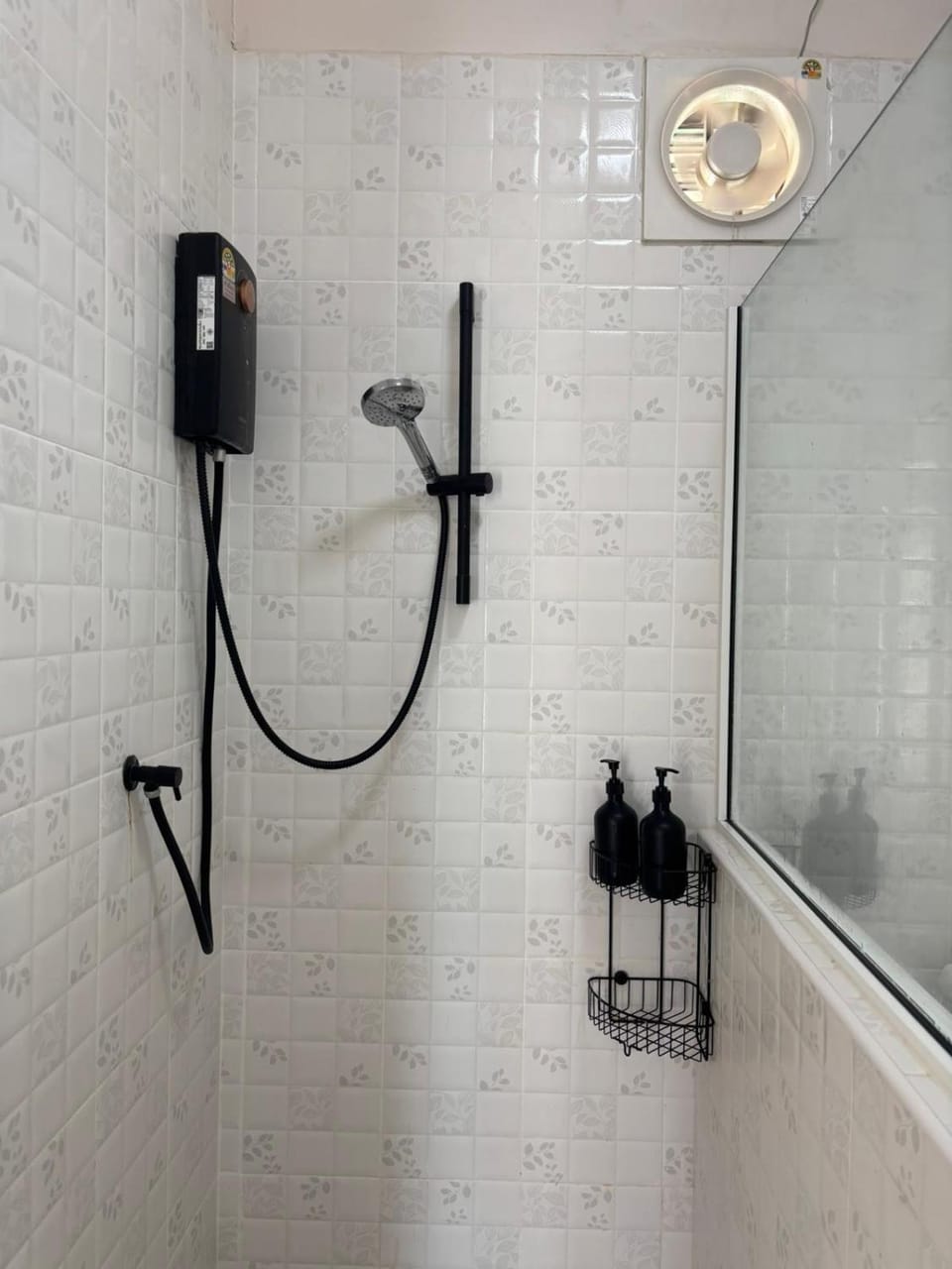 Blissful well treat Apartment hotel in Ban Tai