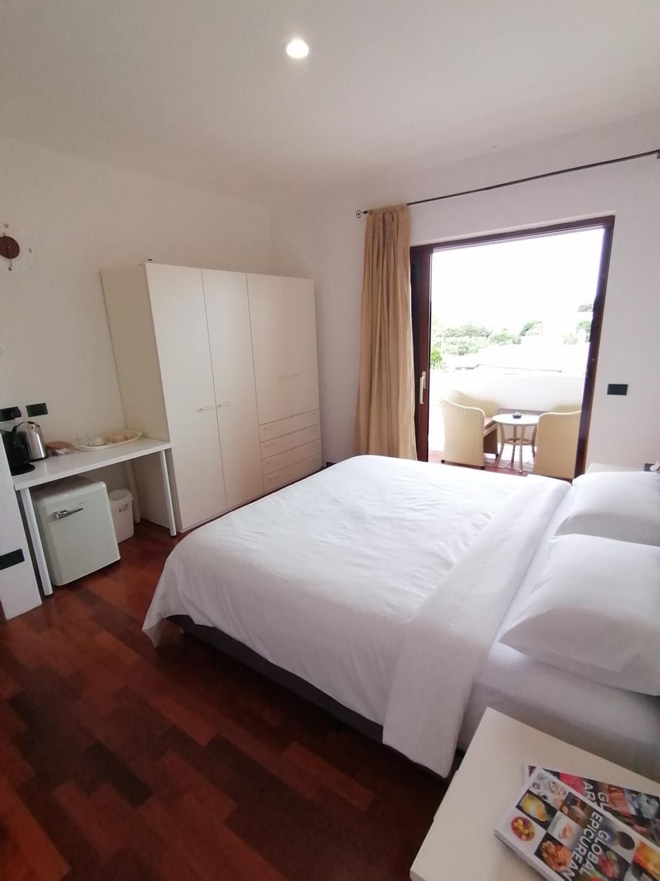 Bed, Bedroom, wardrobe