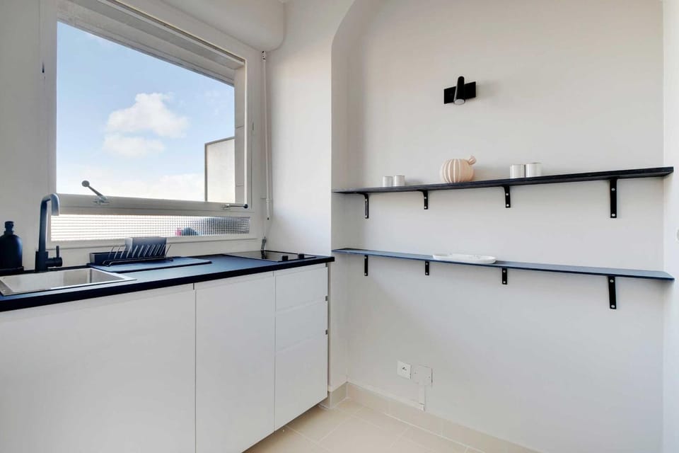 Elegant studio with balcony - 2P - Trocadéro Passy Apartment in Paris