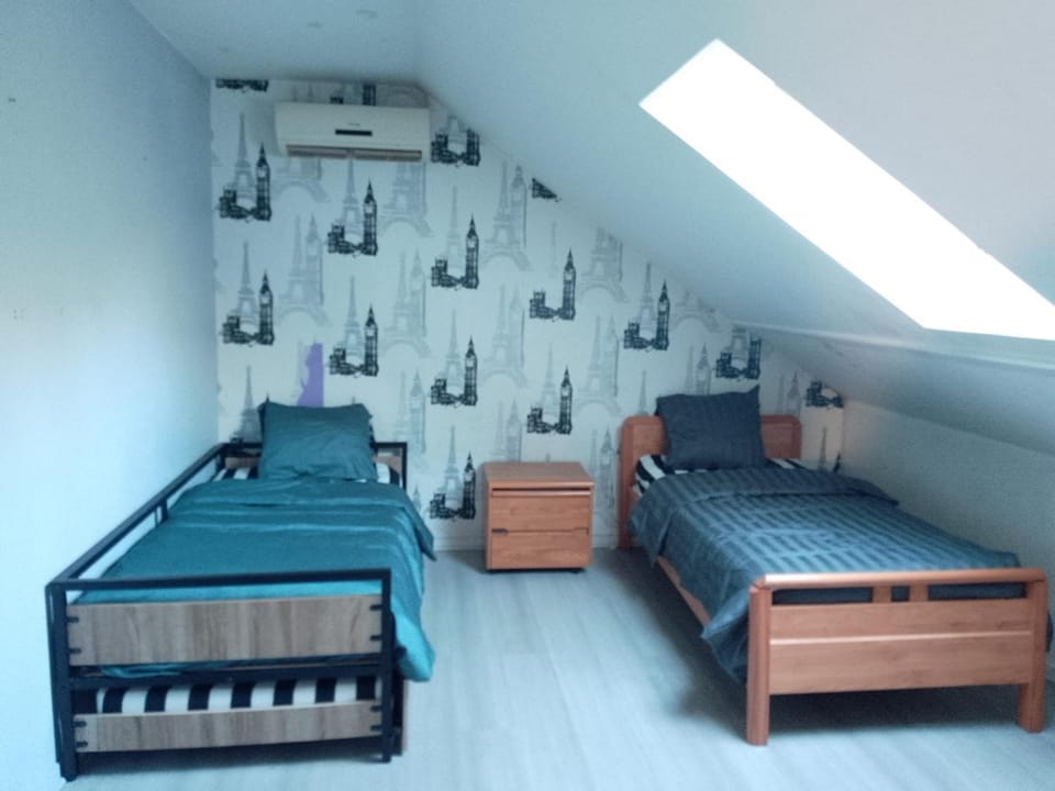 Spacious villa 11 guests near Paris 20mn Orly airport Villa in Île-de-France