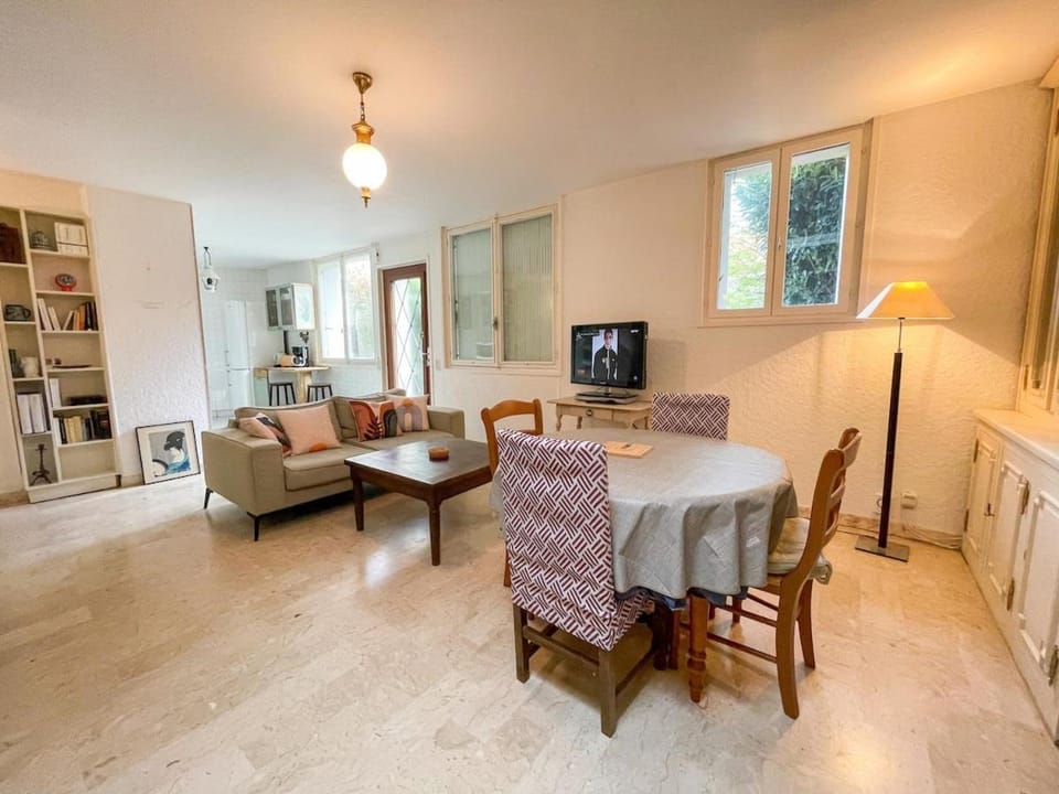 Au coin Ponot - jardin, Wifi, Parking gratuit Apartment in Auvergne-Rhône-Alpes