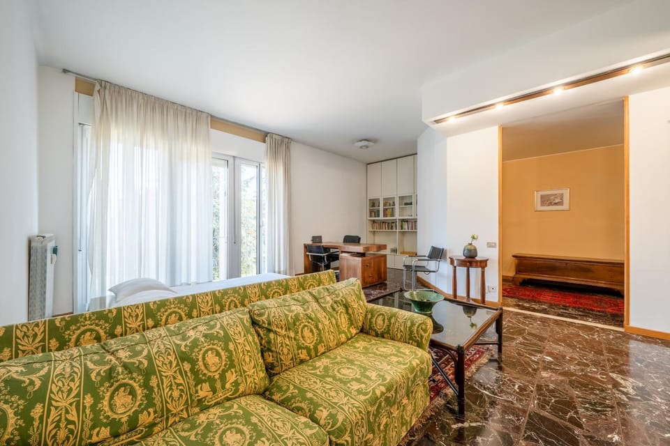 Brescia Center - Station at 1 min - Parking and Wifi Apartment in Province of Brescia