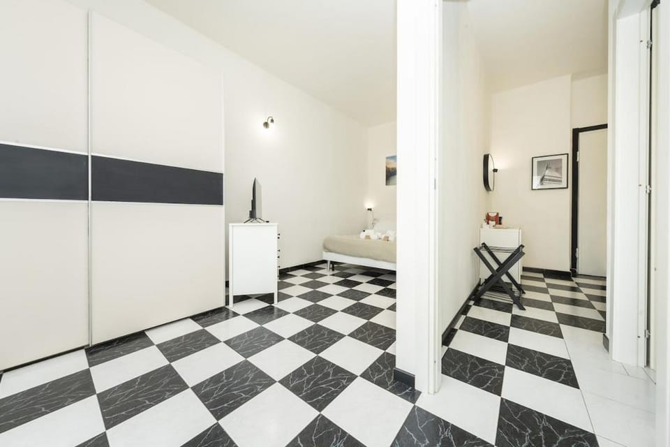 Lingotto's Suite 2 min to the metro & InAlpi Arena Apartment in Turin