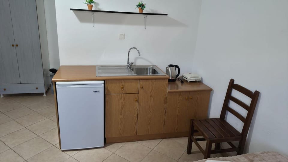 Blue Days Rooms Bed and Breakfast in Vlorë County, Albania