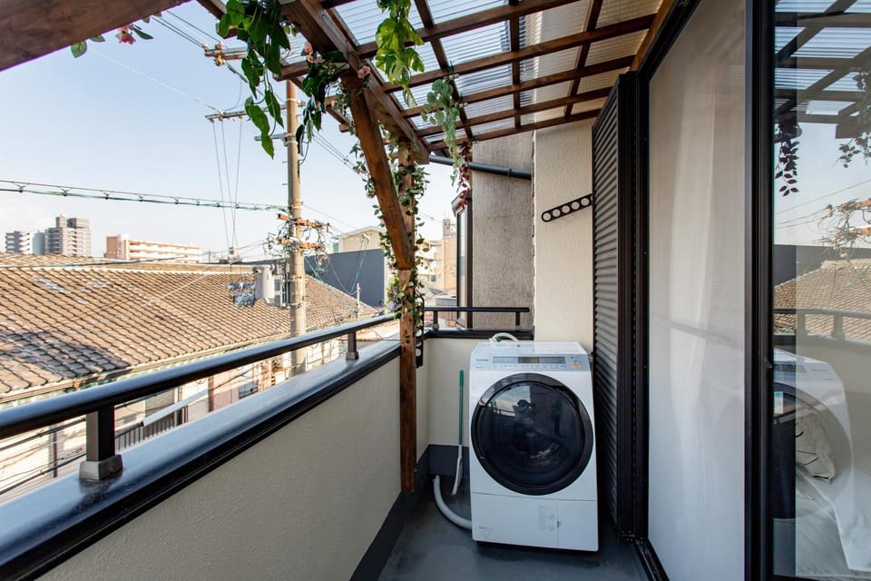 Balcony/Terrace, washing machine