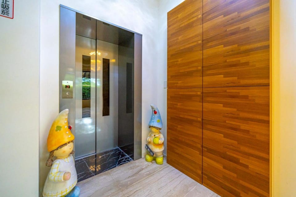 elevator
