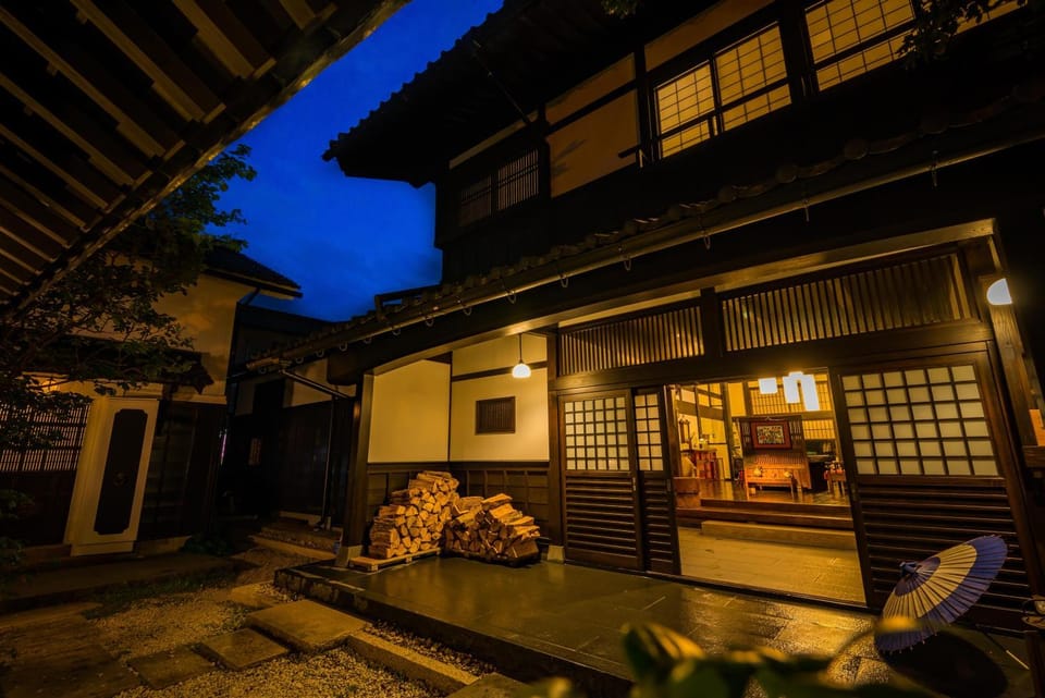 Property building, Night