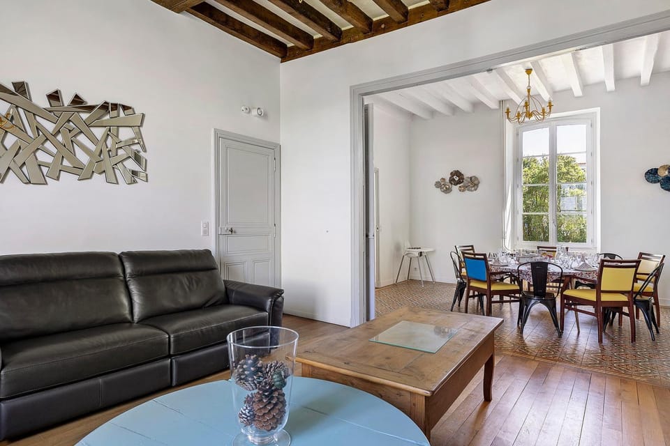 Sacré Gite - 15 Personnes House in Pays de la Loire