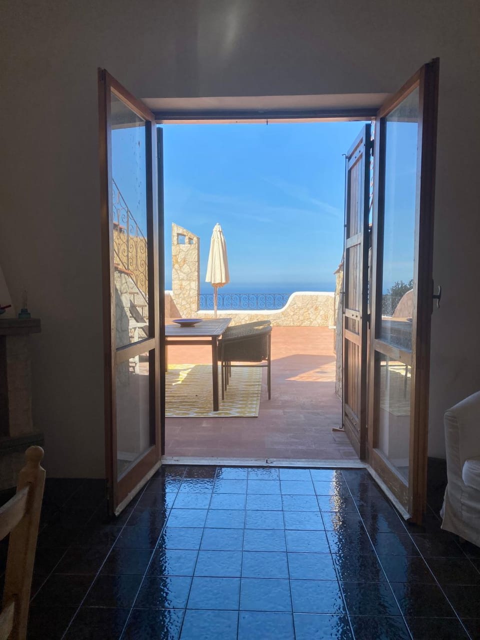Living room, Sea view