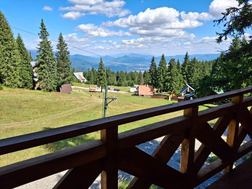 Natural landscape, Balcony/Terrace, Mountain view