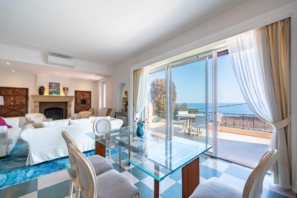 Cozystay 1099 Charming Sea View House & Pool House in Cannes