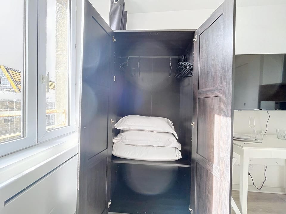 wardrobe