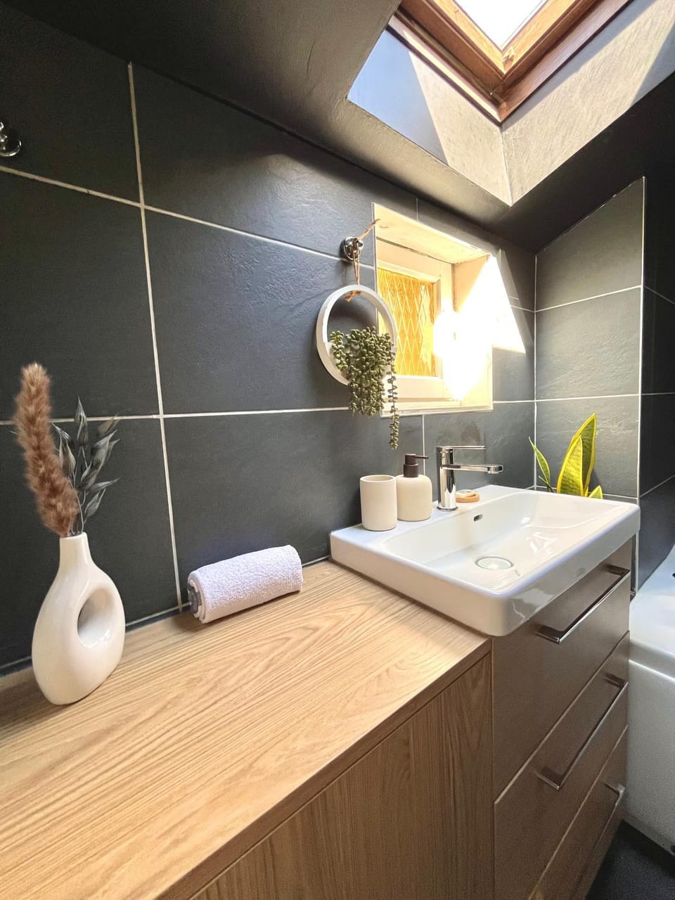 Toilet, Hot Tub, Bathroom, heating
