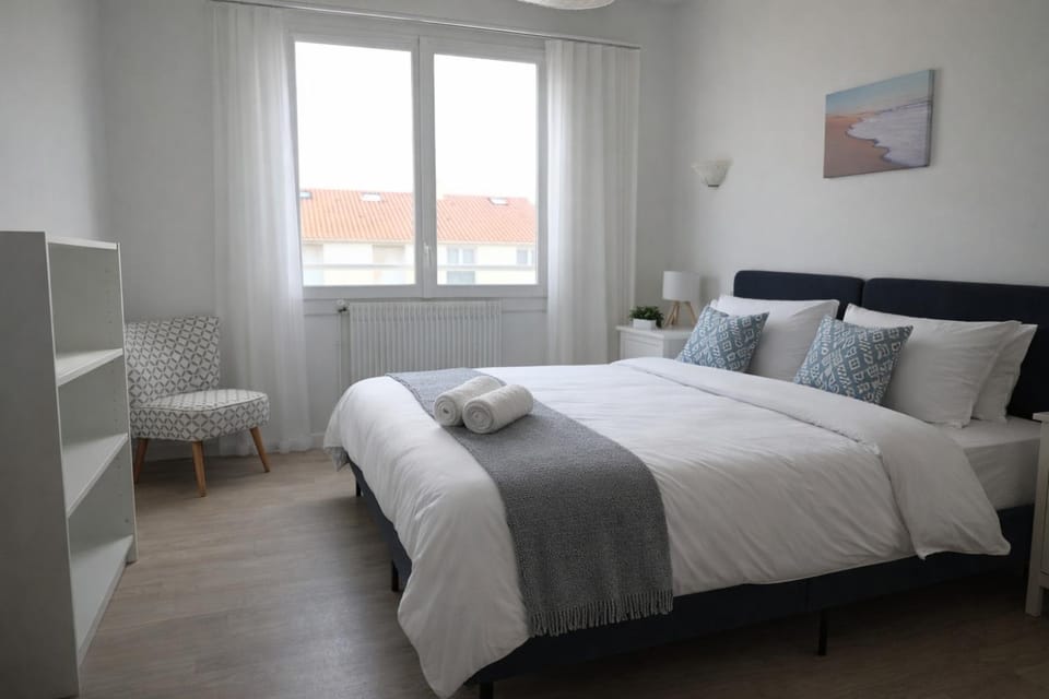 Appartement renove vue mer 4 personnes Apartment in Château-d'Olonne