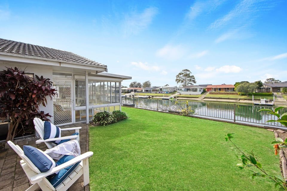 Hibbard Waterfront Escape House in Port Macquarie