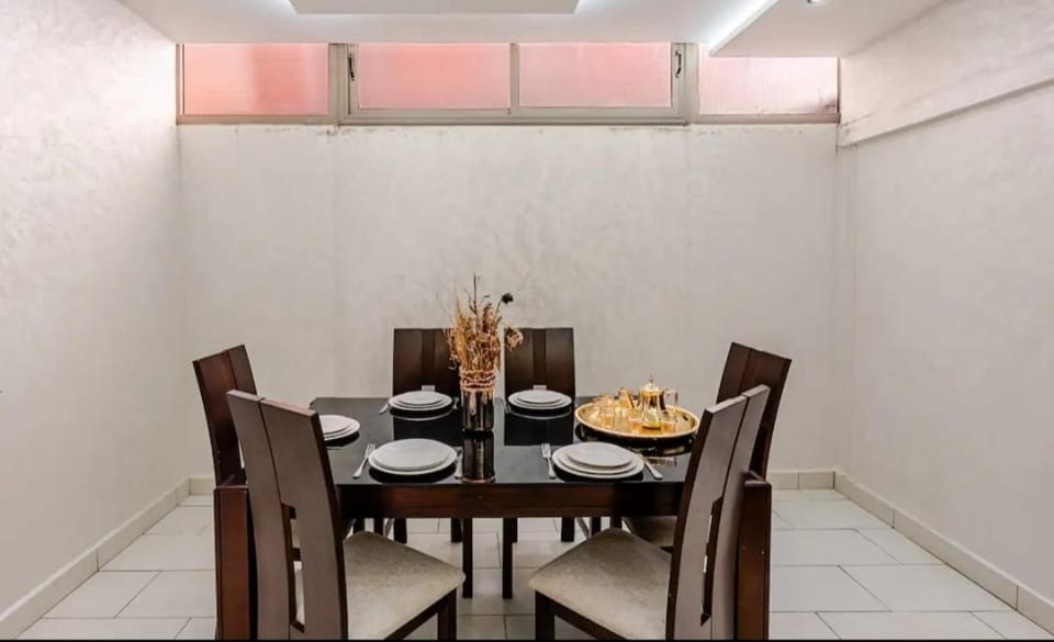 Cozy 2-bedroom apartment with private terrace Apartment in Marrakesh