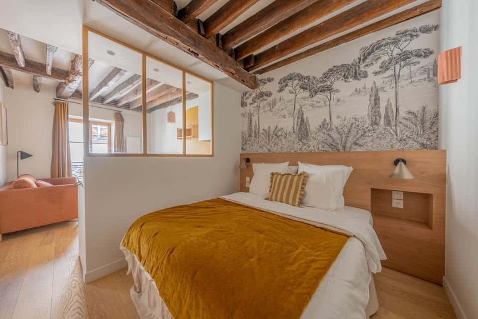 La Chambre d'Amélie Poulain Apartment in Paris
