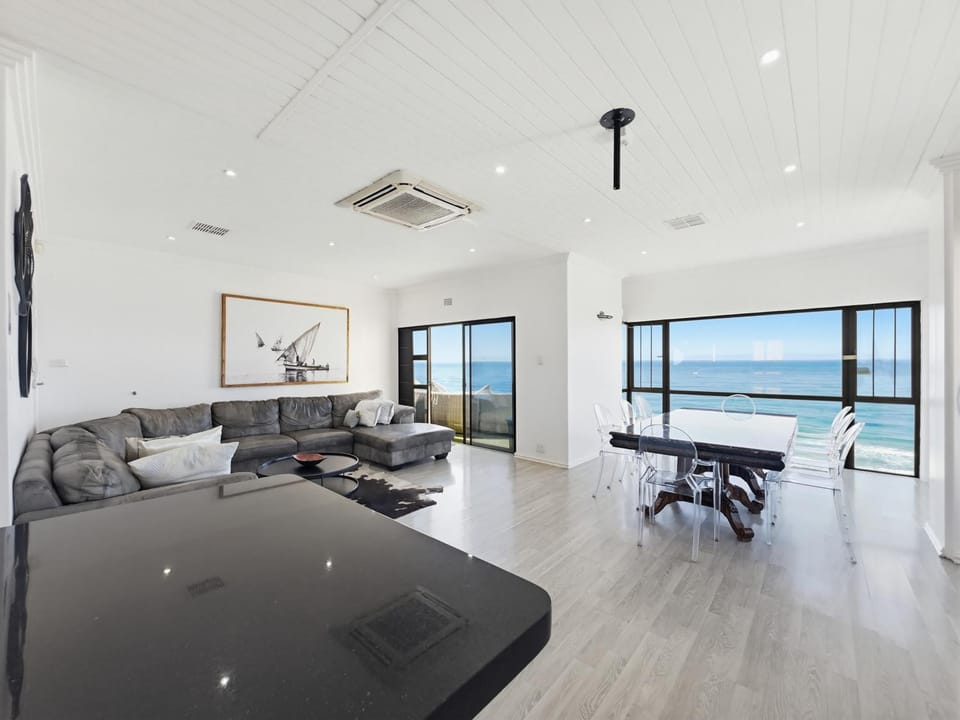 The Coastal Crown House in Dolphin Coast
