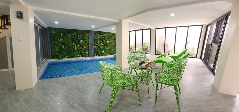 Pool view, Swimming pool