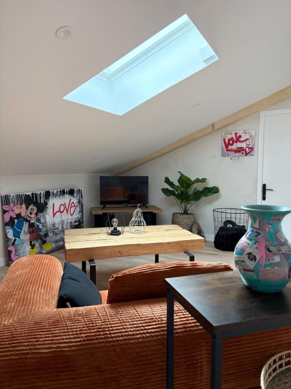 l'atelier sous les toits terrasse parking Apartment in Occitanie