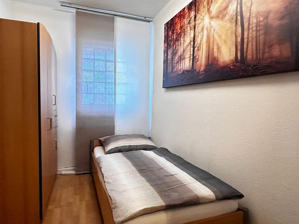 Bed, Photo of the whole room, Bedroom, wardrobe