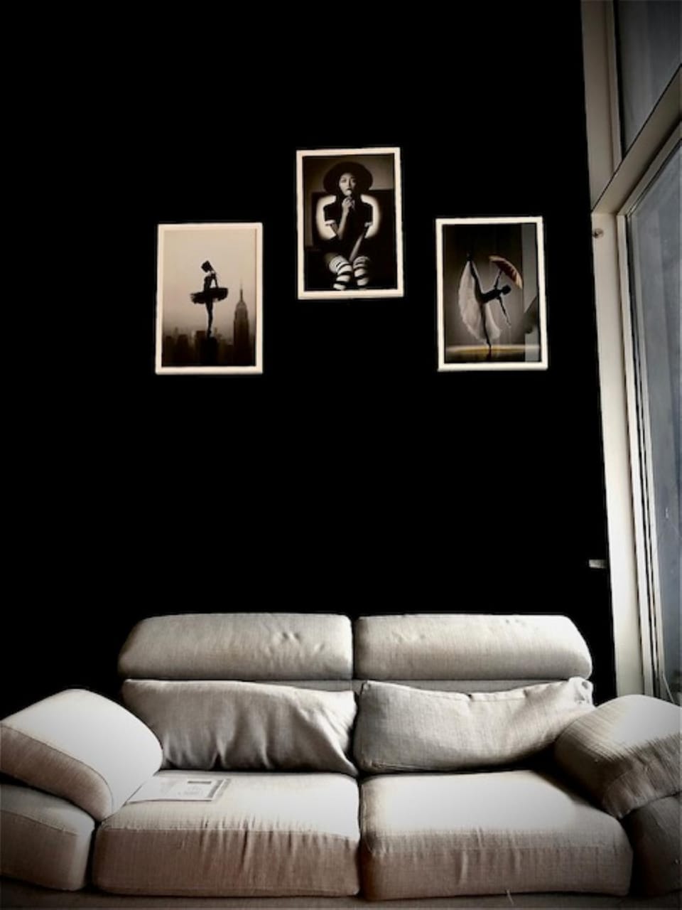 Decorative detail, Seating area