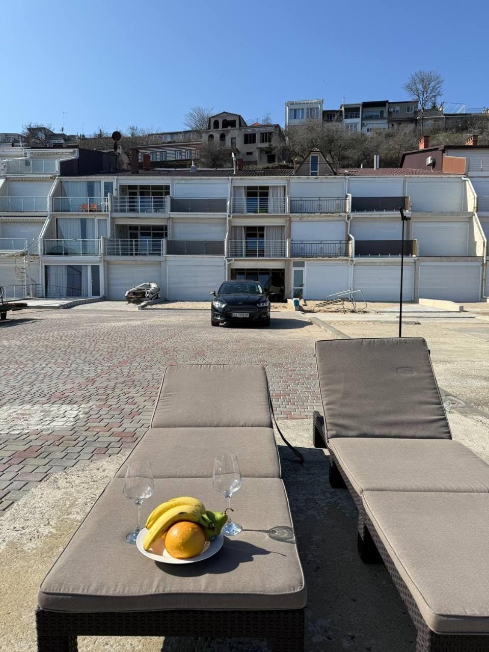 Будинок на березі моря, Совіньон причал Apartment in Odessa