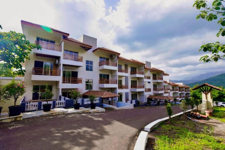 Holiday Maiyaan-Emerald club,Karjat Apartment in Maharashtra