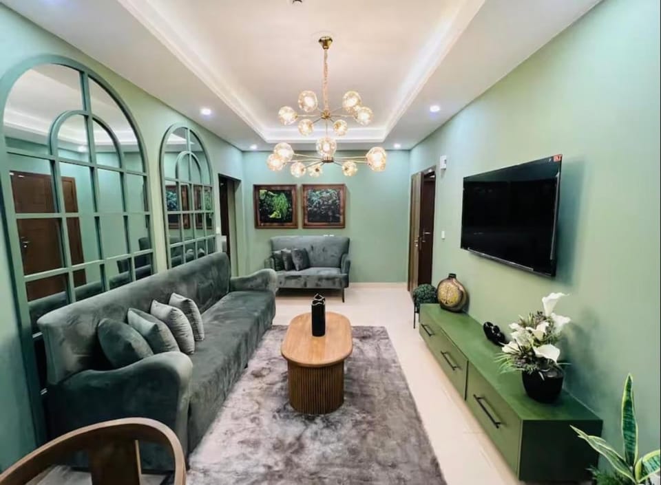 Luxury 2BR Apartment Fast WiFi Bahria Phase 7 Apartment in Islamabad Capital Territory