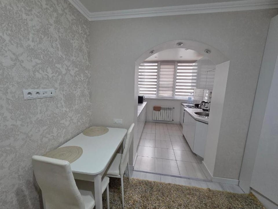 New White Room Apartments Apartment in Chișinău