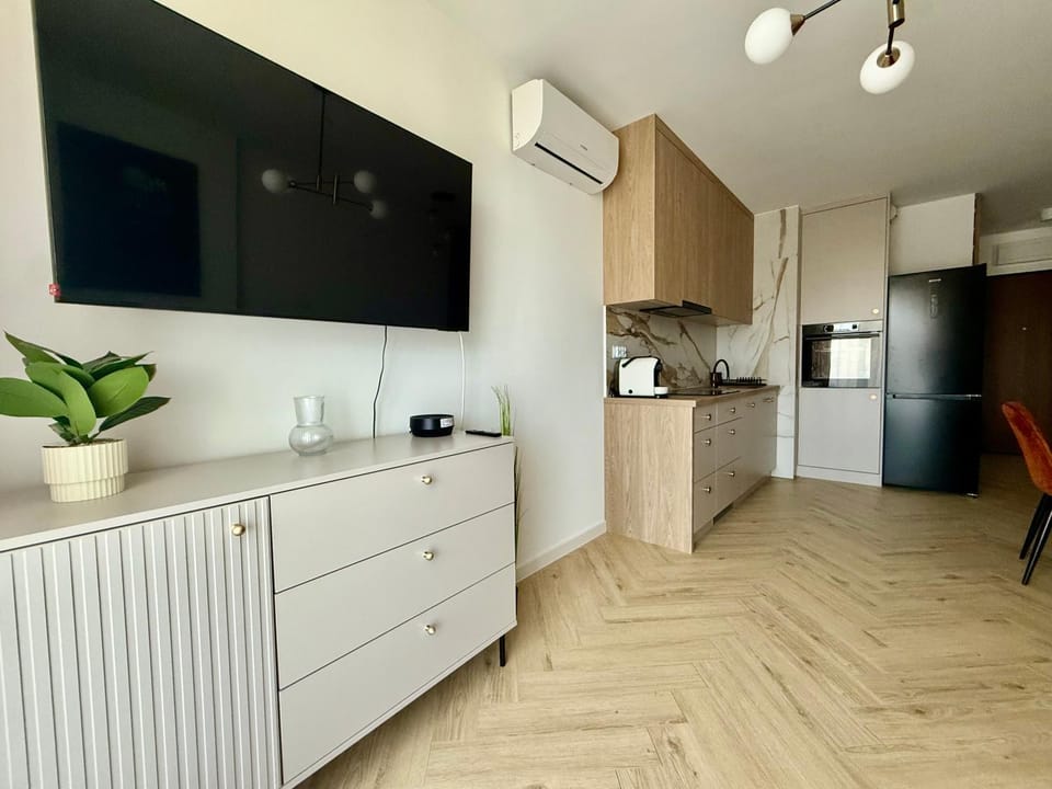 EASY RENT Apartments- Jasna 7 Studio Apartment in Masovian Voivodeship