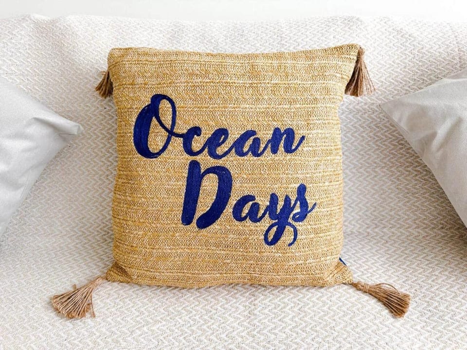 Seaside Serenity at Ocean Days House in Yaverland