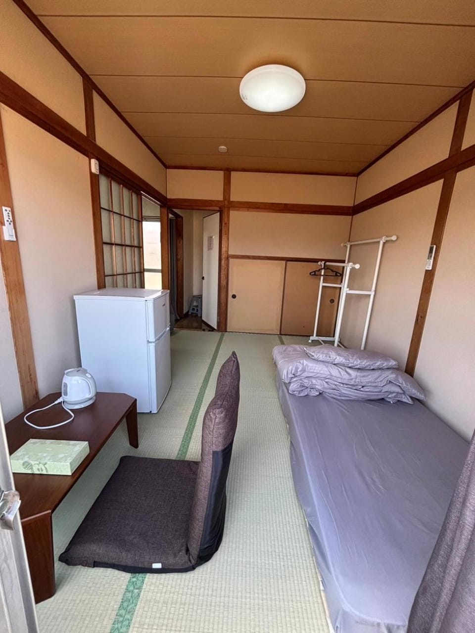 エコノミーハウス 倉敷水島店 Apartment in Japan
