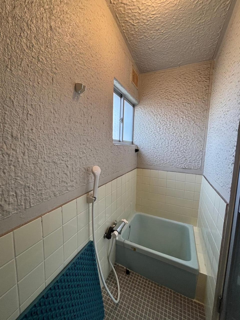 エコノミーハウス 倉敷水島店 Apartment in Japan